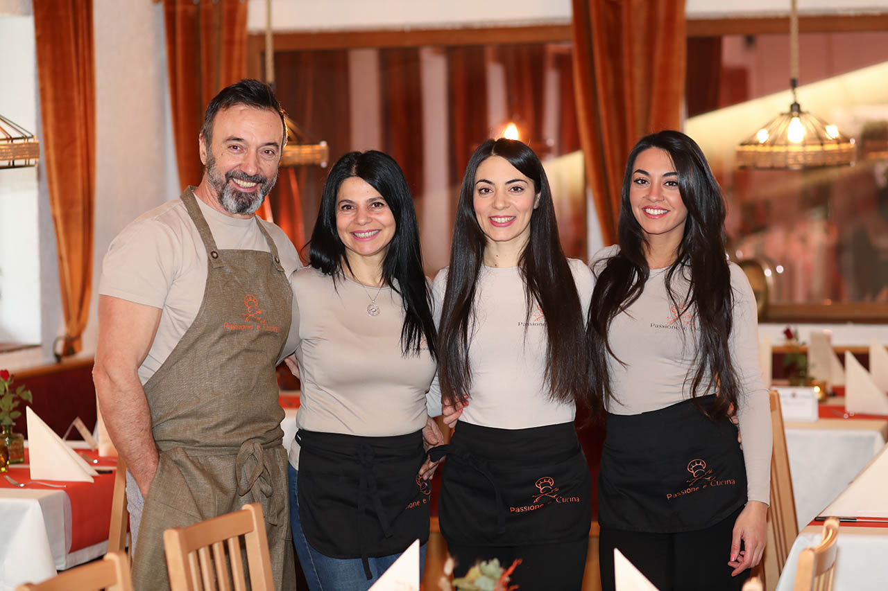 Passione e Cucina, Unterer Auweg 12, 86169 Augsburg, Tel: 0821-99880536 Passione e Cucina, Unterer Auweg 12, 86169 Augsburg, Tel: 0821-99880536